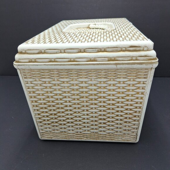 Wilson WIL-HOLD Plastic Wicker Basket Weave Sewing Box & Accessories Made in USA - Picture 2 of 16